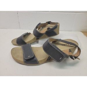 Clarks Sz 8 M Black Ankle Strap Leather Women Sandals 26065197